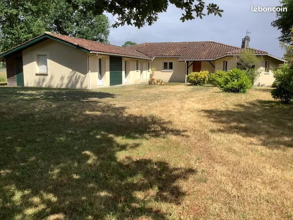 Maison 8 pièces 204 m²