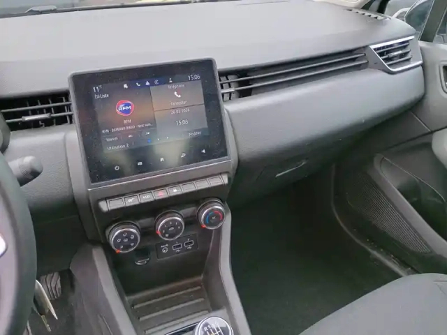Renault Clio tce 90 — photo 11