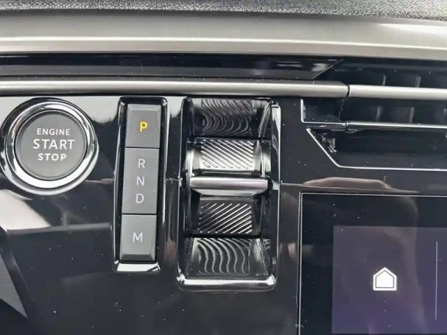 Peugeot 3008 hybrid 145 e-dcs6 — photo 70