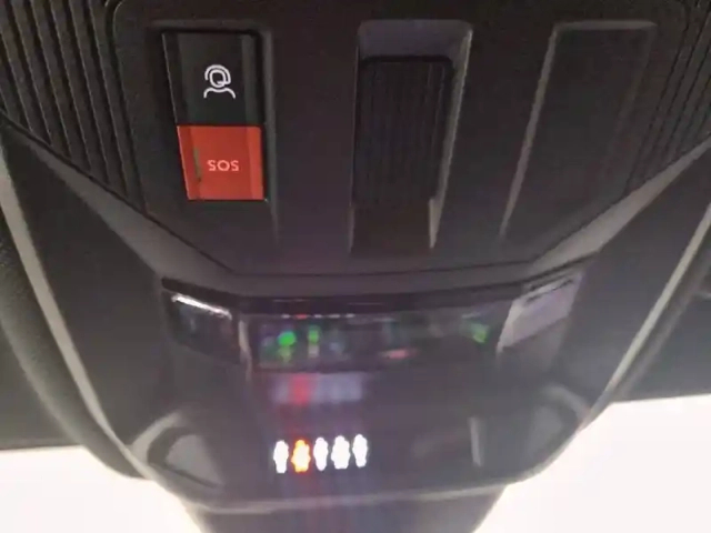 Peugeot 408 phev 225 e-eat8 — photo 26