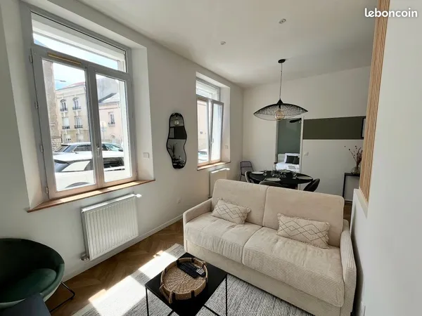 Appartement - 2 chambres - 2SDB - entièrement meublé & équipé