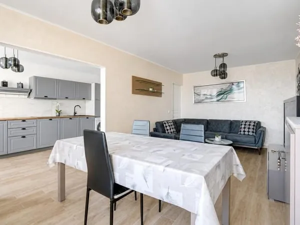 Spacieux T3 de 79 m² en vente à Lyon