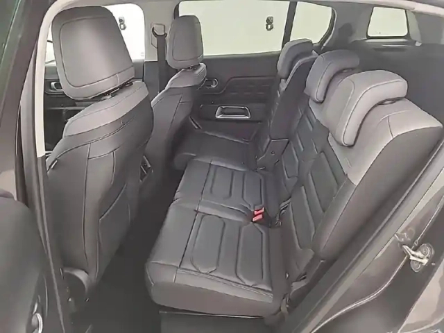 Citroën C5 Aircross hybride rechargeable 225 e-eat8 — photo 38