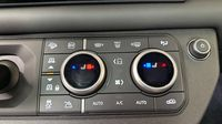 Land-Rover Defender 110 2.0 P300e PHEV X-Dynamic SE — photo 27