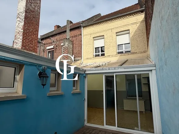 Maison de ville aux beaux volumes