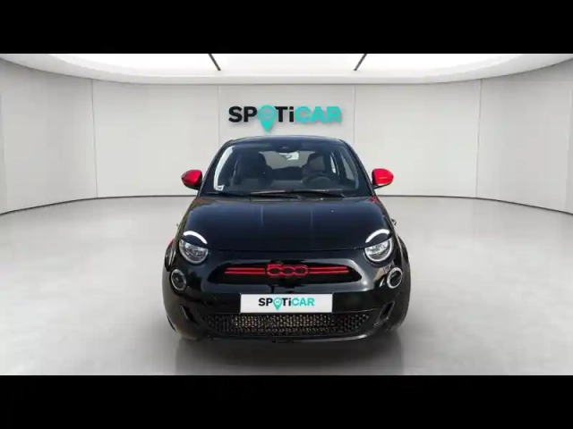 Fiat 500 e 118ch (red) my23 — photo 9
