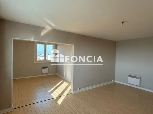 Chatellerault - appartement - 3 chambres - parking