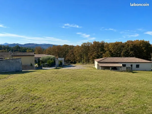 Terrain 1 500 m² Aiglun