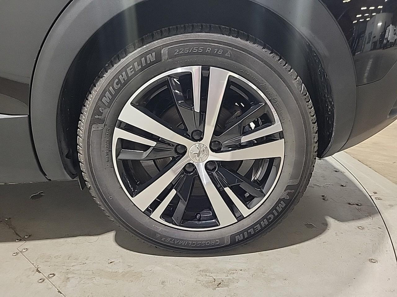 Peugeot 3008 hybrid 225 e-eat8 gt — photo 16