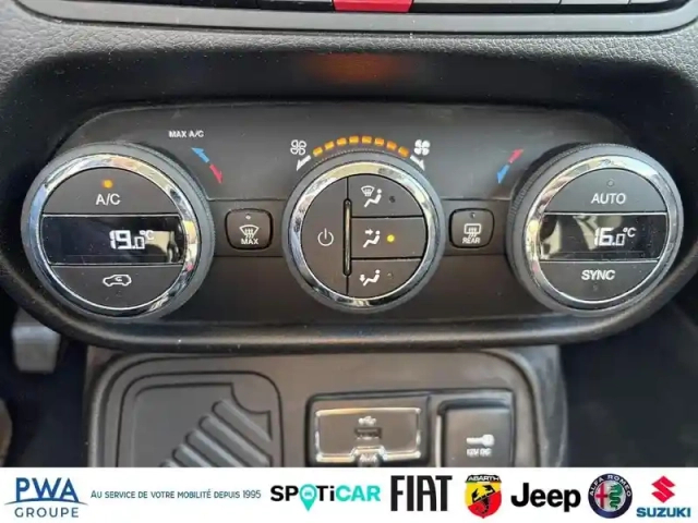 Jeep Renegade 1.6 multijet s&amp;s 95ch brooklyn edition — photo 12
