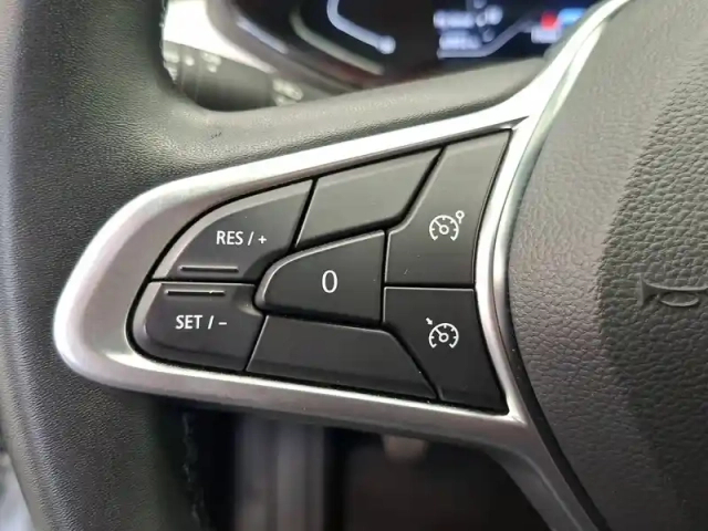 Renault Clio tce 90 — photo 31