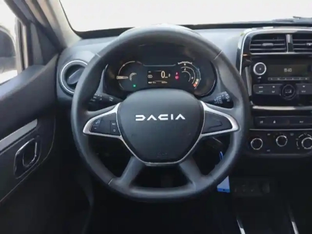 Dacia Spring 45ch essential — photo 15
