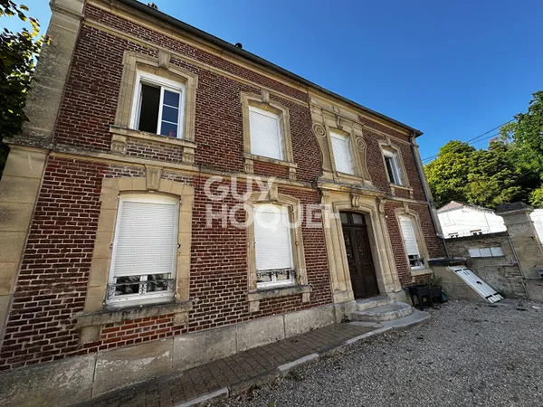 Exclusivité GUY HOQUET: Appartement 2 pièces (40 m²) à vendre à BURY