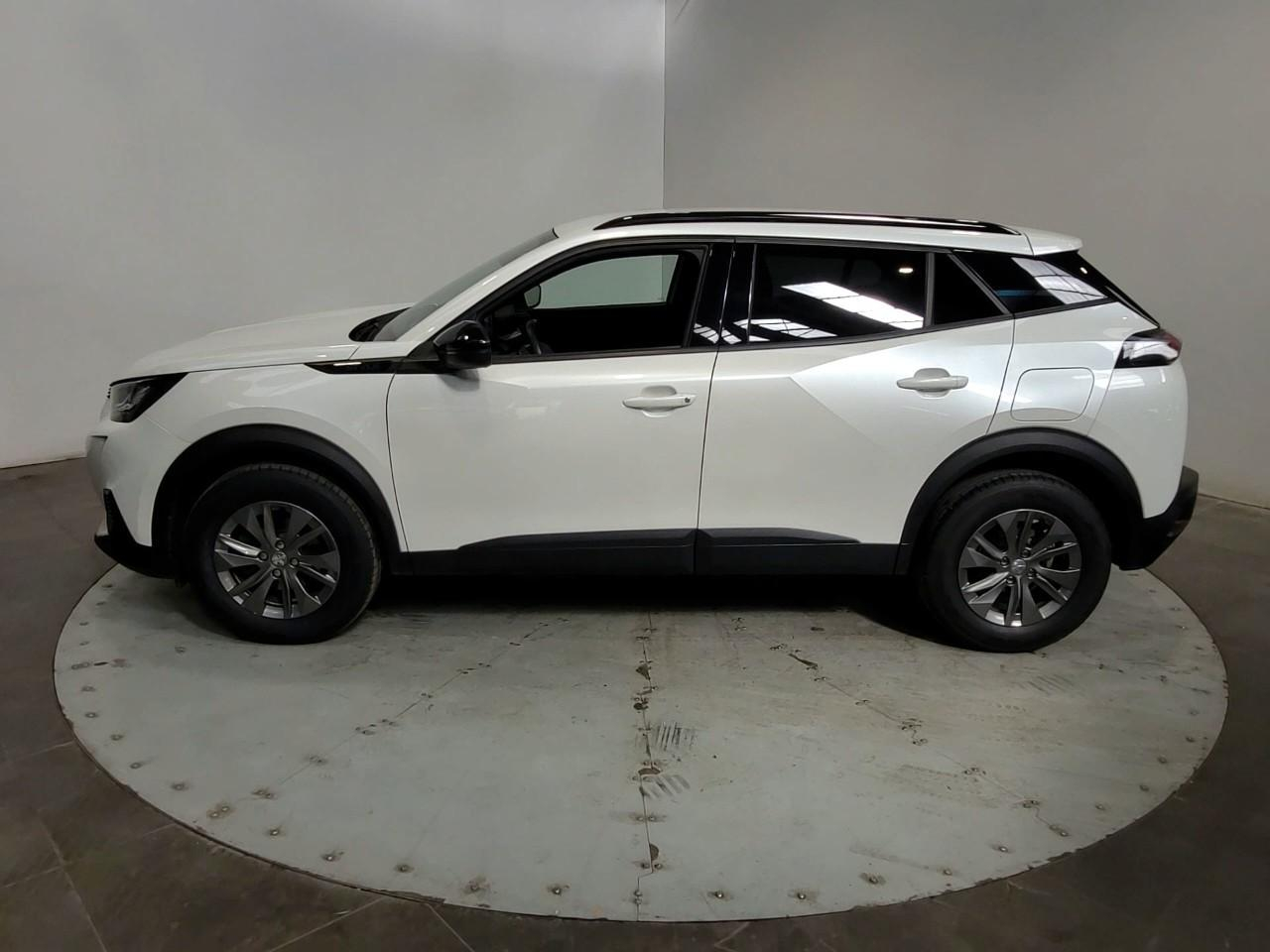 Peugeot 2008 puretech 130 s&s eat8 style — photo 2