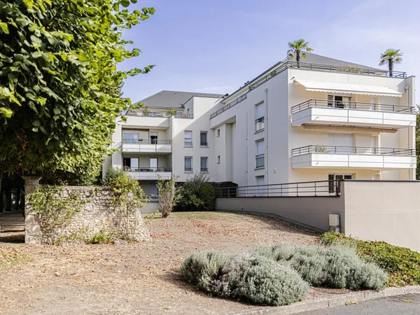 Vends t4 - 111.05 m² - Orléans 45000