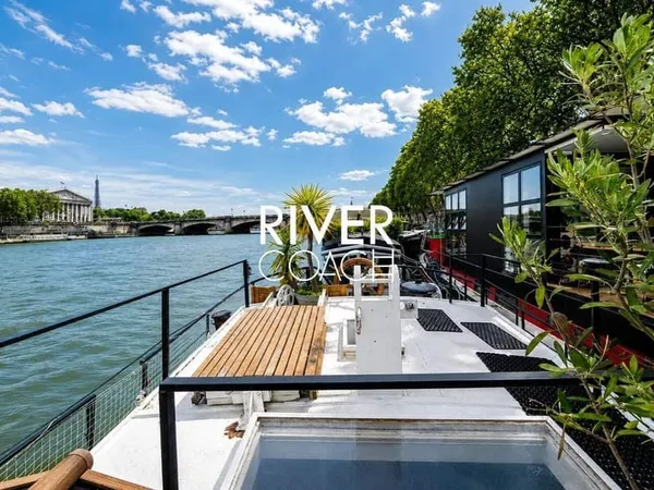 Péniche 4 pièces 80 m²