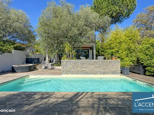 Maison 7 pièces 185 m²