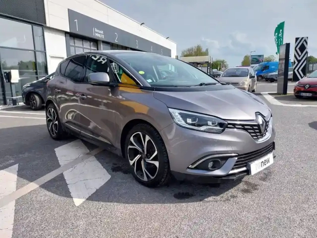 Renault Scenic blue dci 150 — photo 7