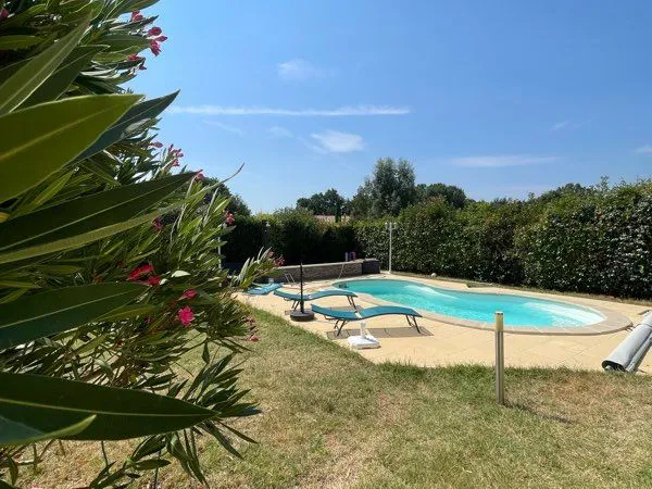 Maison T5 Plain-Pied 104M2 + Piscine + Garage