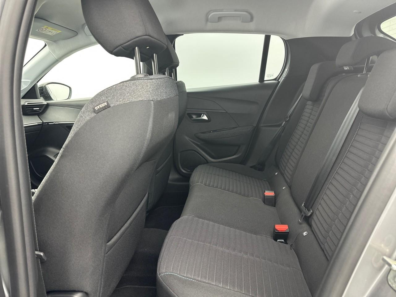 Peugeot 208 puretech 100 s&s bvm6 style — photo 12