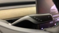 Tesla Model Y Standard RWD — photo 21