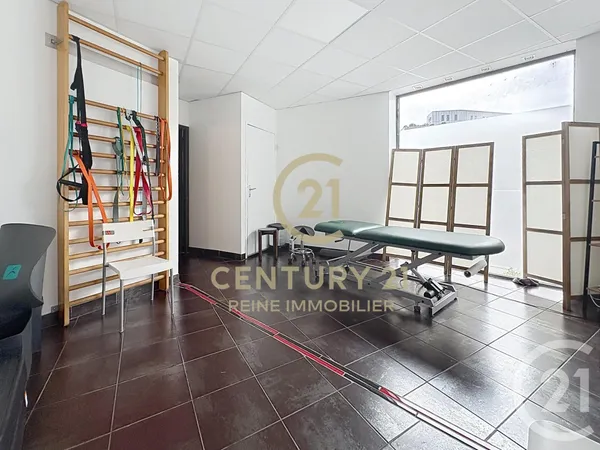 Local 26 m²