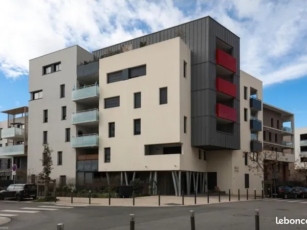 T2 quartier Ovalie avec garage