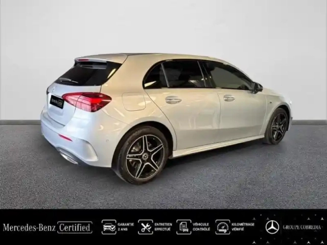 Mercedes Classe A 250 e hybride rechargeable 218ch amg line 8g-dct — photo 18