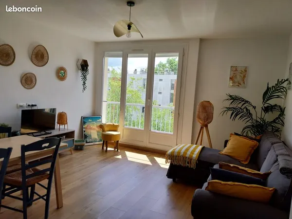 Chambre à Rezé idéalement située dans appartement meublé