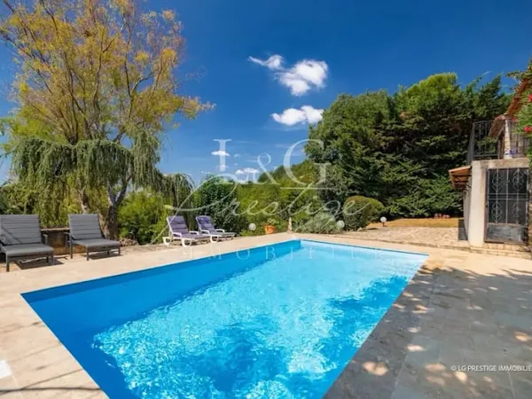 Villa 5 pièces 111 m²