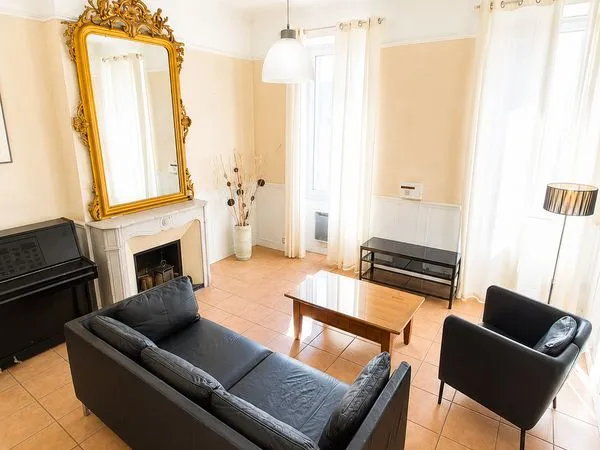 Appartement à vendre VAUBAN 6ème 100 m2 380000 Euros sans commission prix compétitif pour le secteur