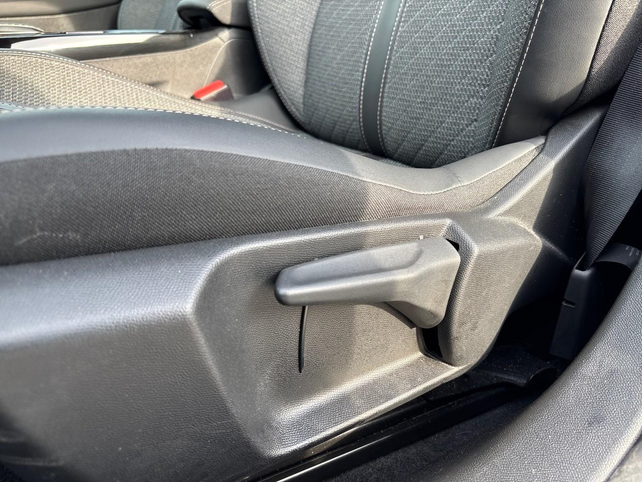 Peugeot 208 1.2 hybrid 110ch allure e-dcs6 — photo 16