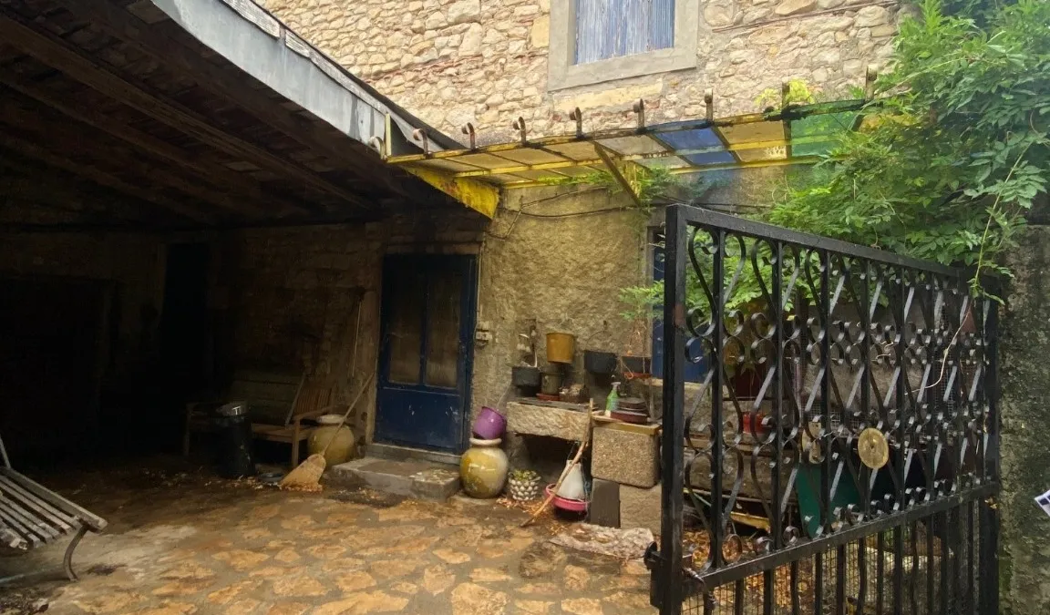 Photo 2