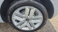 Renault Clio 1.5 dCi 100ch Evolution - 25 — photo 11