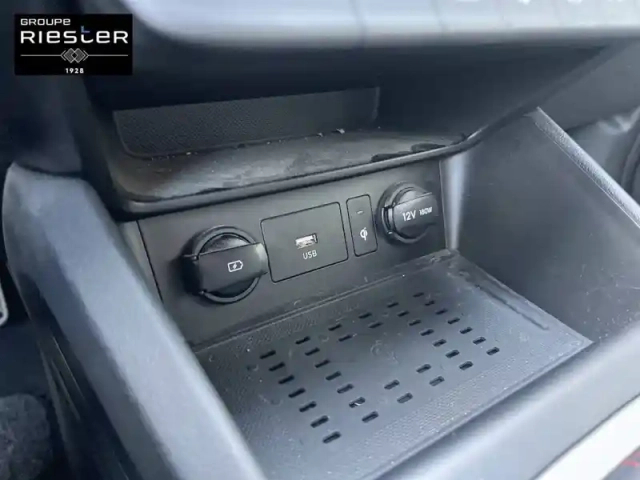 Hyundai Kona 1.0 t-gdi 120 hybrid 48v — photo 18