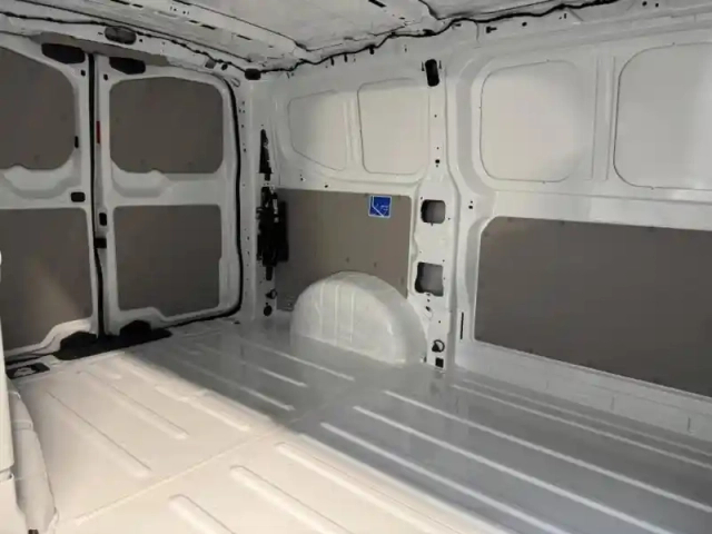 Volkswagen Transporter fg van l1 2.0 tdi 150ch business bva8 — photo 9