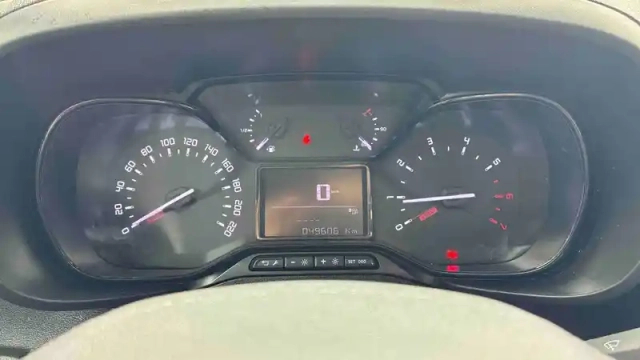 Toyota Proace city medium 1.5l 130 d-4d — photo 62