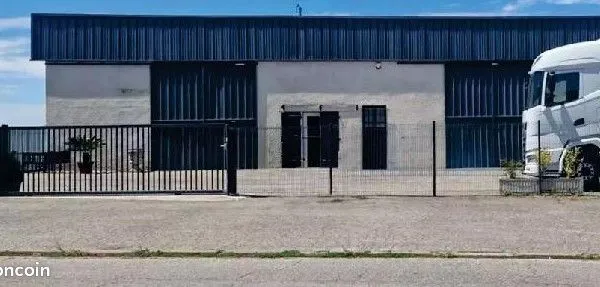 Entrepôt /local d'activité 1200M2 st Alban 31