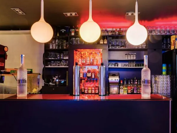 Restaurant avec licence IV - Châtelet Paris 1er