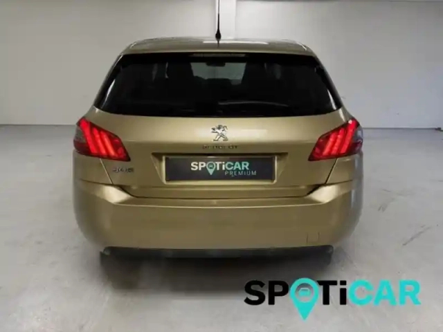 Peugeot 308 1.2 puretech 110ch e6.c s&amp;s allure — photo 5