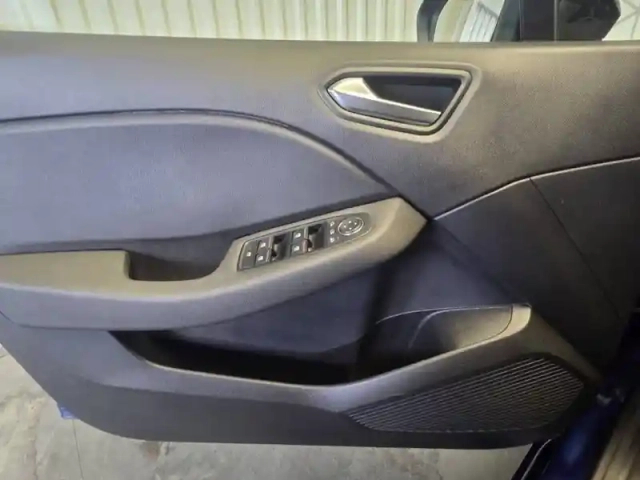 Renault Captur tce 90 - 21 — photo 157