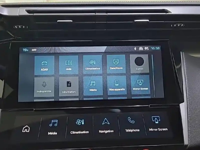 Peugeot 308 hybrid 145 e-dcs6 — photo 109