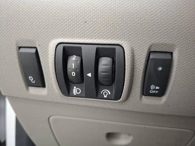 Renault Zoé zoe r90 — photo 32