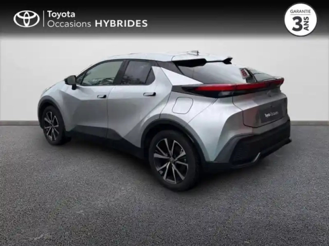Toyota C-Hr 2.0 hybride rechargeable 225ch design ng23 — photo 2