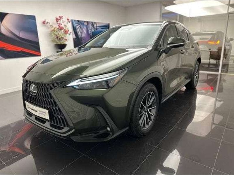 Lexus NX Lexus NX 450h+ Luxe 4WD MY25 — photo 1