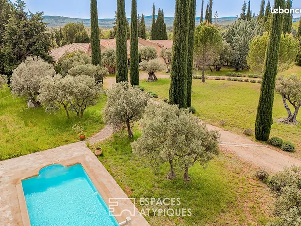 Propriété 13 pièces 293 m²
