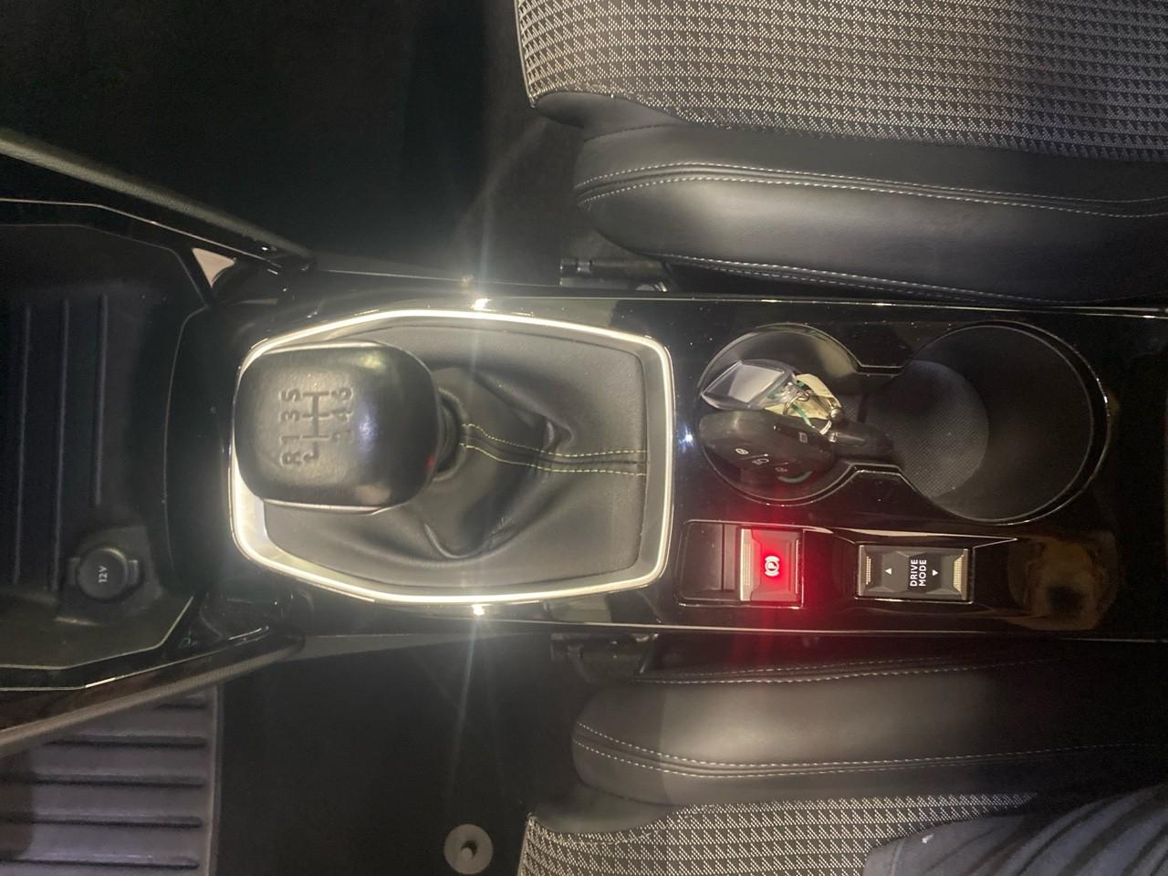 Peugeot 2008 puretech 130 s&s bvm6 gt — photo 25