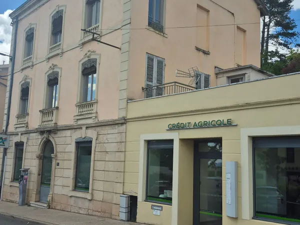 Maison 8 pièces 270 m²