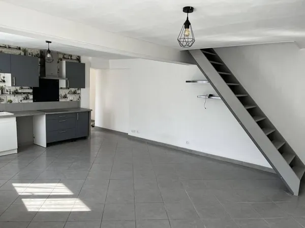 Maison 4 pièces 75 m²
