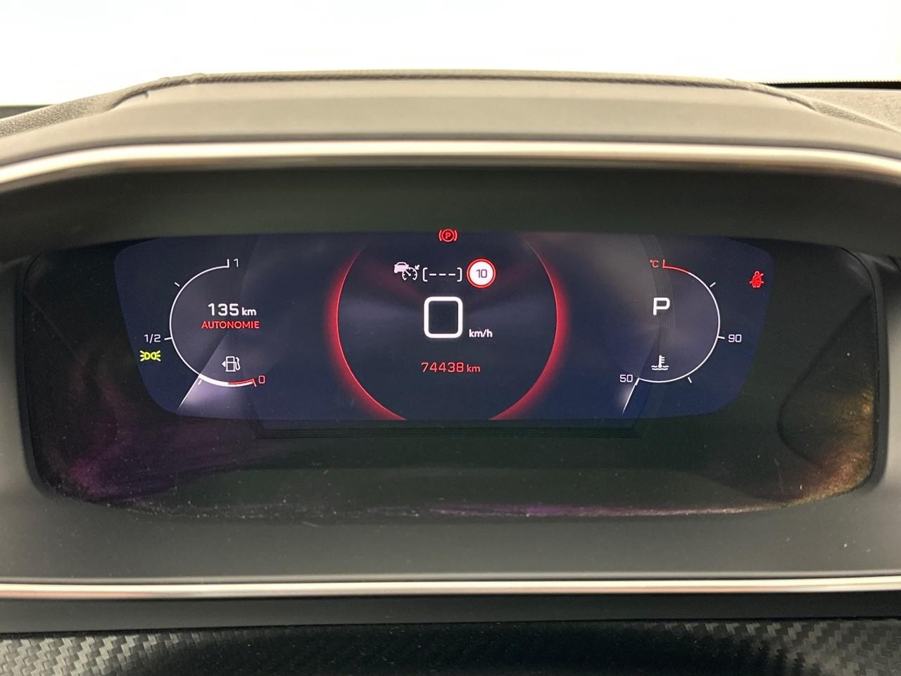 Peugeot 2008 puretech 155 s&s eat8 gt — photo 21